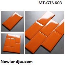 Gạch thẻ nhập khẩu trang trí màu cam vát cạnh KT 75x150mm MT-GTNK03