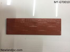 Gạch thẻ ốp tường Trung Quốc 4 sọc màu đỏ mận KT 100x330mm MT-GT0010