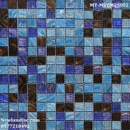 Gạch Mosaic Thủy Tinh mờ trộn màu MT-MSTM25052