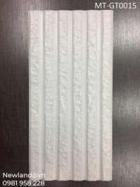 Gạch thẻ ốp tường Trung Quốc 6 sọc màu trắng KT 150x300mm MT-GT0015