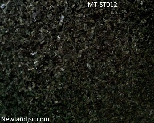 Da-granite-xanh-com-op-mat-thang-may-MT-ST012