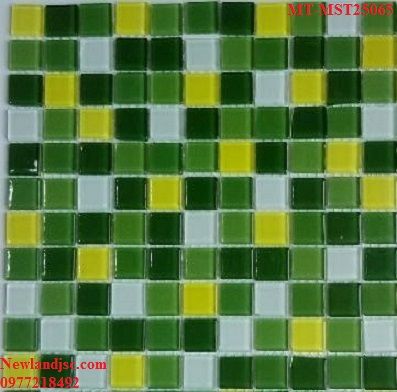 gach-mosaic-thuy tinh-tron mau-MT-MST25065