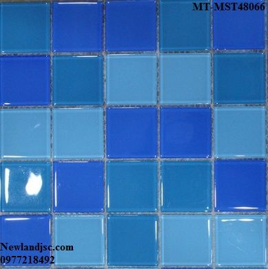 gach-mosaic-thuy tinh-tron mau-MT-MST48066