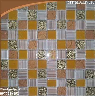 gach-mosaic-thuy tinh-tron mau-MT-MSTHV020