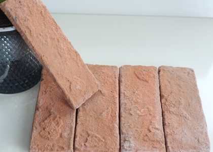 Gạch cổ ốp tường phù hợp với mọi không gian, mọi phong cách kiến trúc từ cổ điển đến hiện đại