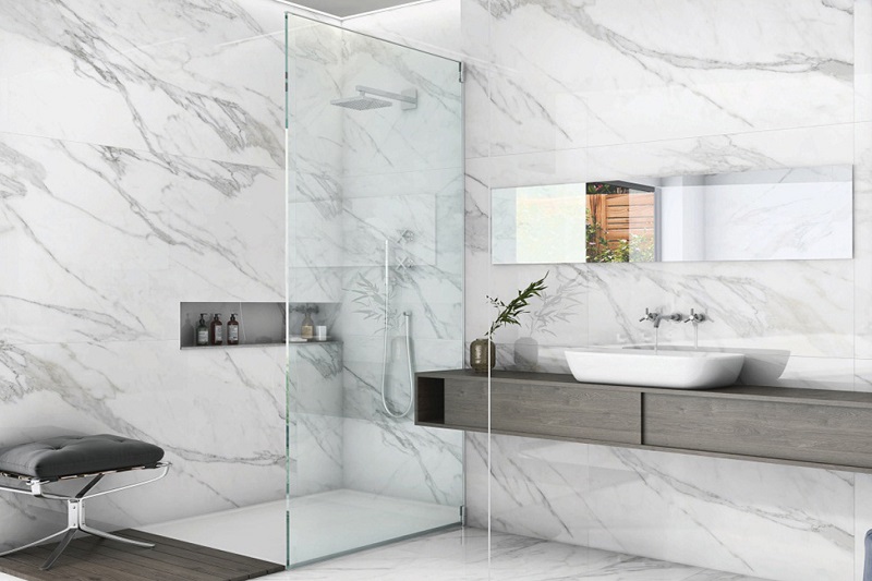 Bí quyết chọn gạch ốp tường nhà tắm chống ẩm và chống trơn 5 Gạch Granite vân tự nhiên: mang vẻ sang trọng, đồng thời có khả năng chống ẩm, chống bám bẩn cực tốt.