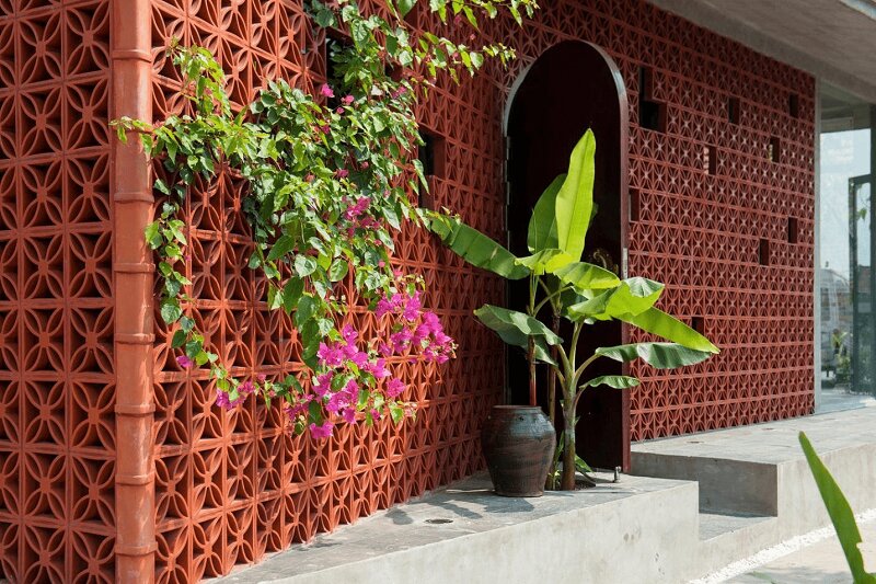 Giải mã sức hút kỳ của gạch bông gió