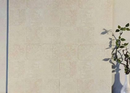 Gạch bông làm từ chất liệu Ceramic cao cấp, độ bền cao, có khả năng chống ăn mòn tốt