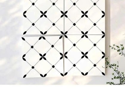 Gạch bông làm từ chất liệu Ceramic cao cấp, độ bền cao, có khả năng chống ăn mòn tốt