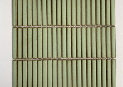 Gạch thẻ cao cấp có cấu tạo chắc chắn và có độ bền cao, không bị phai màu, đảm bảo công trình luôn đẹp bền vững theo thời gian