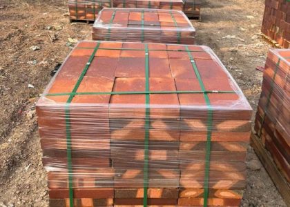 Gạch cổ lát sân vườn cổ kt 300x300x+50mm MT-GCSV00002