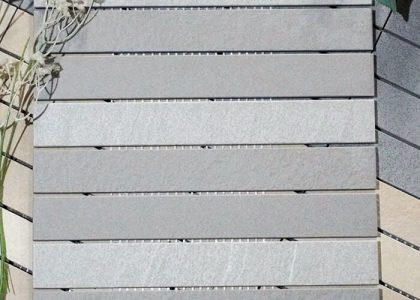 Gạch ốp tường Việt Nhật có bề mặt sắc nét, màu sắc hiện đại, sản phẩm phù hợp với nhiều không gian