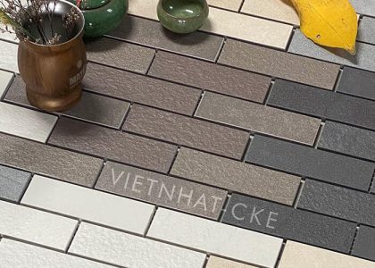 Gạch ốp tường Việt Nhật có bề mặt sắc nét, màu sắc hiện đại, sản phẩm phù hợp với nhiều không gian