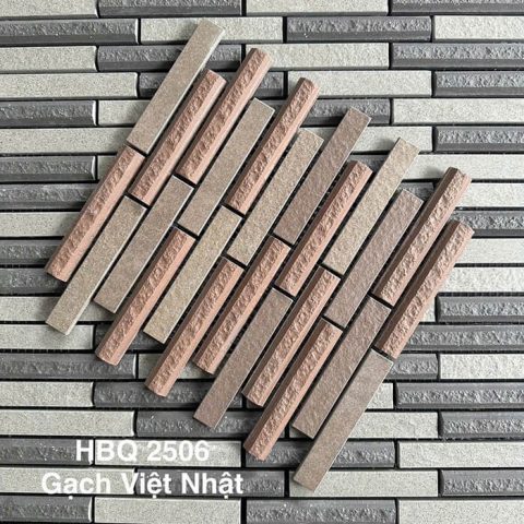 Gạch ốp tường Việt Nhật có bề mặt sắc nét, màu sắc hiện đại, sản phẩm phù hợp với nhiều không gian