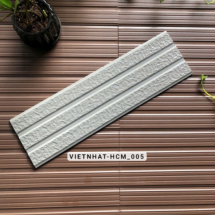 Gạch ốp tường Việt Nhật MT-HCM