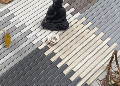Gạch ốp tường Việt Nhật có bề mặt sắc nét, màu sắc hiện đại, sản phẩm phù hợp với nhiều không gian