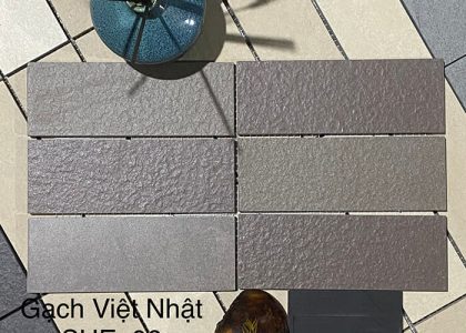 Gạch ốp tường Việt Nhật có bề mặt sắc nét, màu sắc hiện đại, sản phẩm phù hợp với nhiều không gian