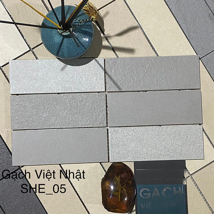 Gạch ốp tường Việt Nhật MT-SHE