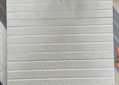 Gạch ốp tường Việt Nhật MT-SQI