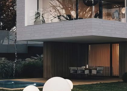 Gạch ốp tường Việt Nhật có bề mặt sắc nét, màu sắc hiện đại, sản phẩm phù hợp với nhiều không gian