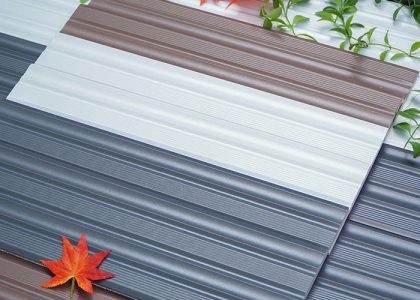 Gạch ốp tường Việt Nhật có bề mặt sắc nét, màu sắc hiện đại, sản phẩm phù hợp với nhiều không gian