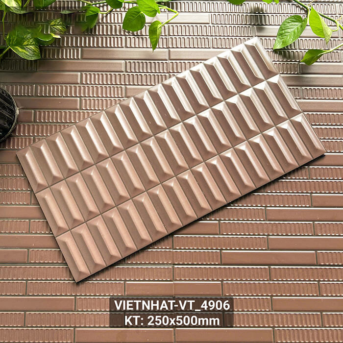 Gạch ốp tường Việt Nhật có bề mặt sắc nét, màu sắc hiện đại, sản phẩm phù hợp với nhiều không gian