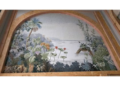 Tranh mosaic gồm những viên gạch nhỏ được nung khoảng 1230 độ C, nhiệt độ nung ổn định mang đến kết cấu vững chắc