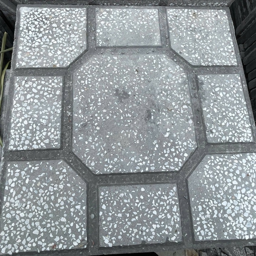 Gạch vỉa hè terrazo lát sân vườn MT-DP-40-129 Ghi