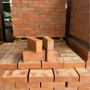 Gạch xây không trát kt 205x100x60mm MT-GCX00007