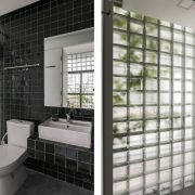 Gạch kính lấy sáng nhà tắm: Sáng tự nhiên, vẫn đảm bảo riêng tư