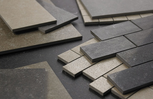 Gạch lát sân chịu lực là gì? Cách chọn gạch phù hợp cho sân ngoài trời