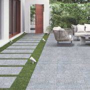 Kinh nghiệm chọn đá ong xám lát sân vườn bền – đẹp – tiết kiệm chi phí