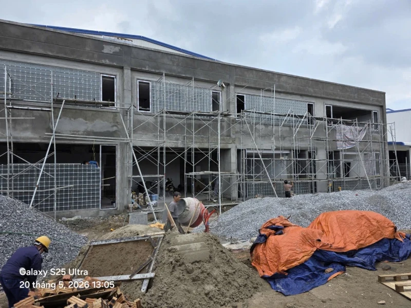 Newlando cung cấp gạch kính sọc đũa cho dự án trụ sở văn phòng GIA BINH INDUSTRIAL PARK, Bắc Ninh